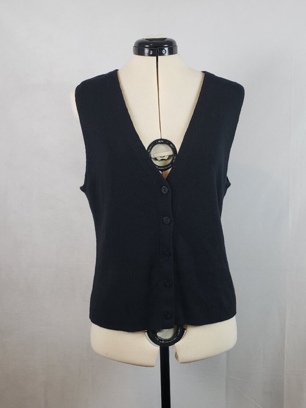 GAP Black Ribbed Knit Button Up Sweater Vest Modern Versatile Effortless X-Large